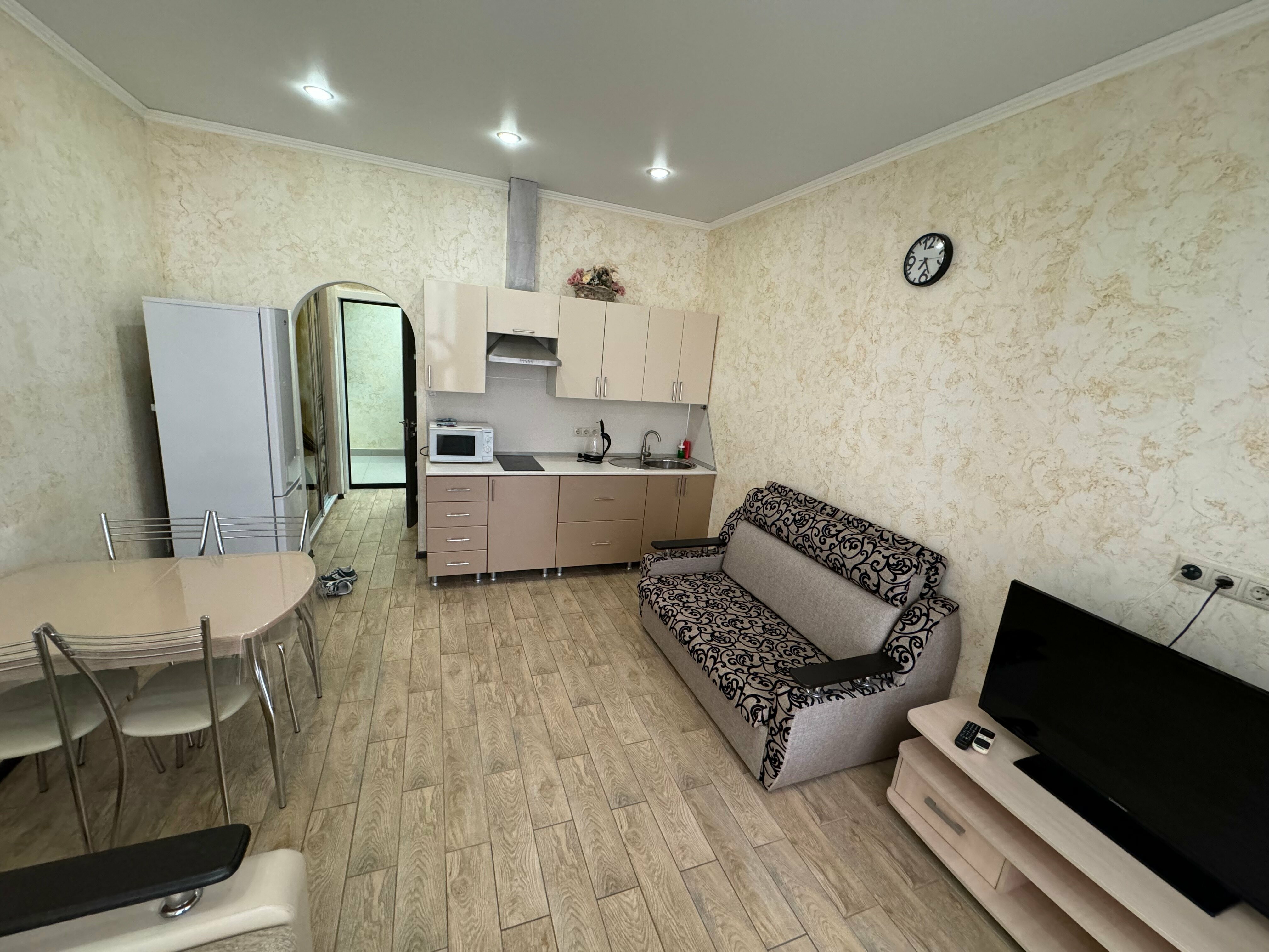 Апартаменты с балконом