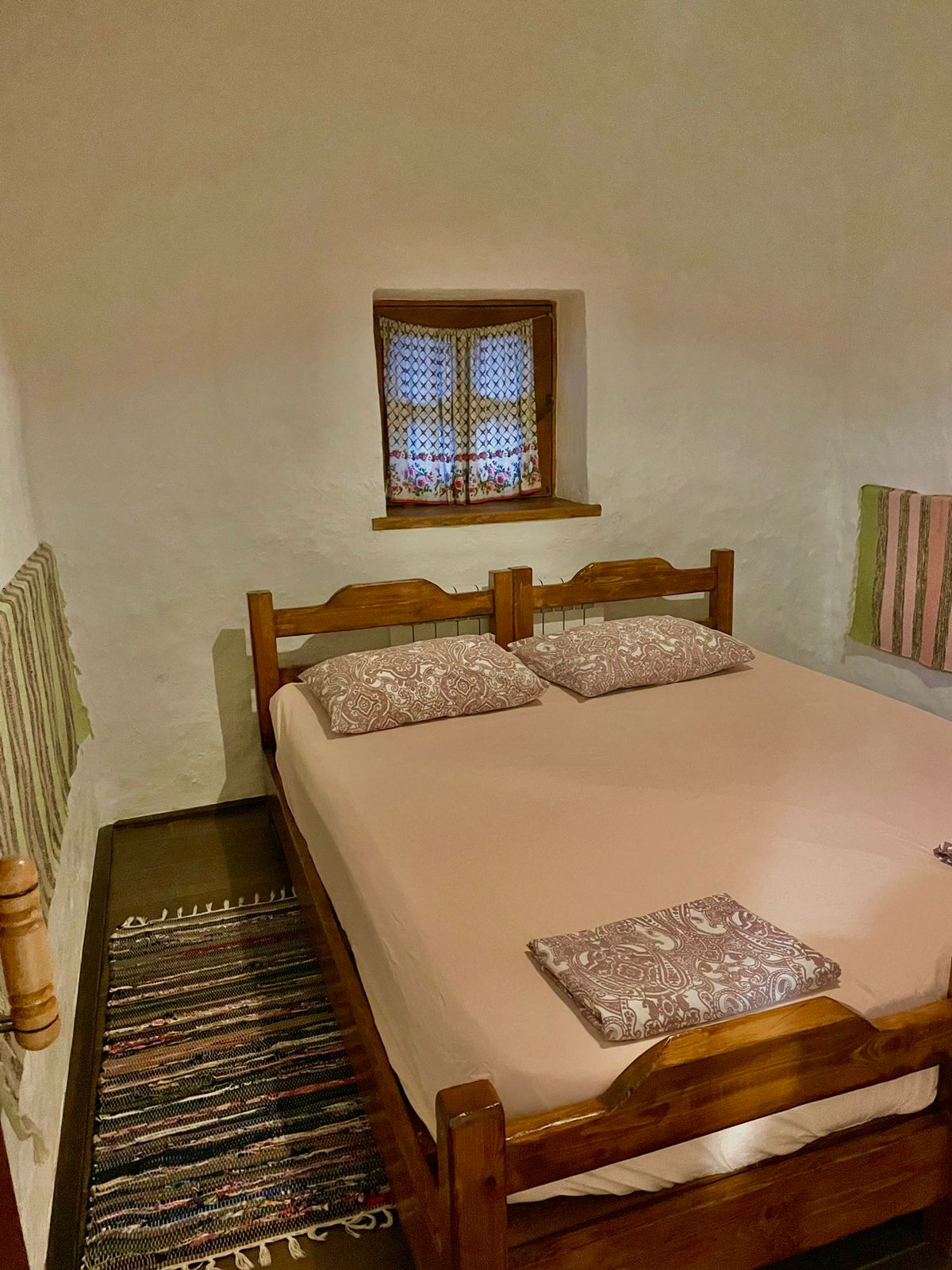 Четырехместный номер с душем