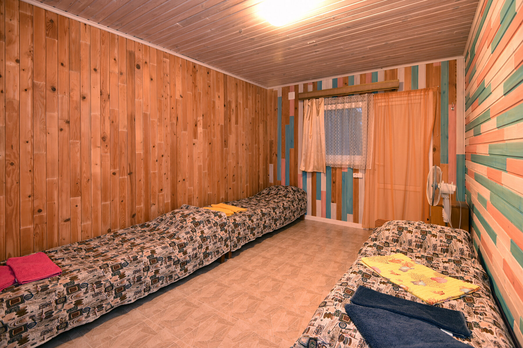 Трехместный номер с душем