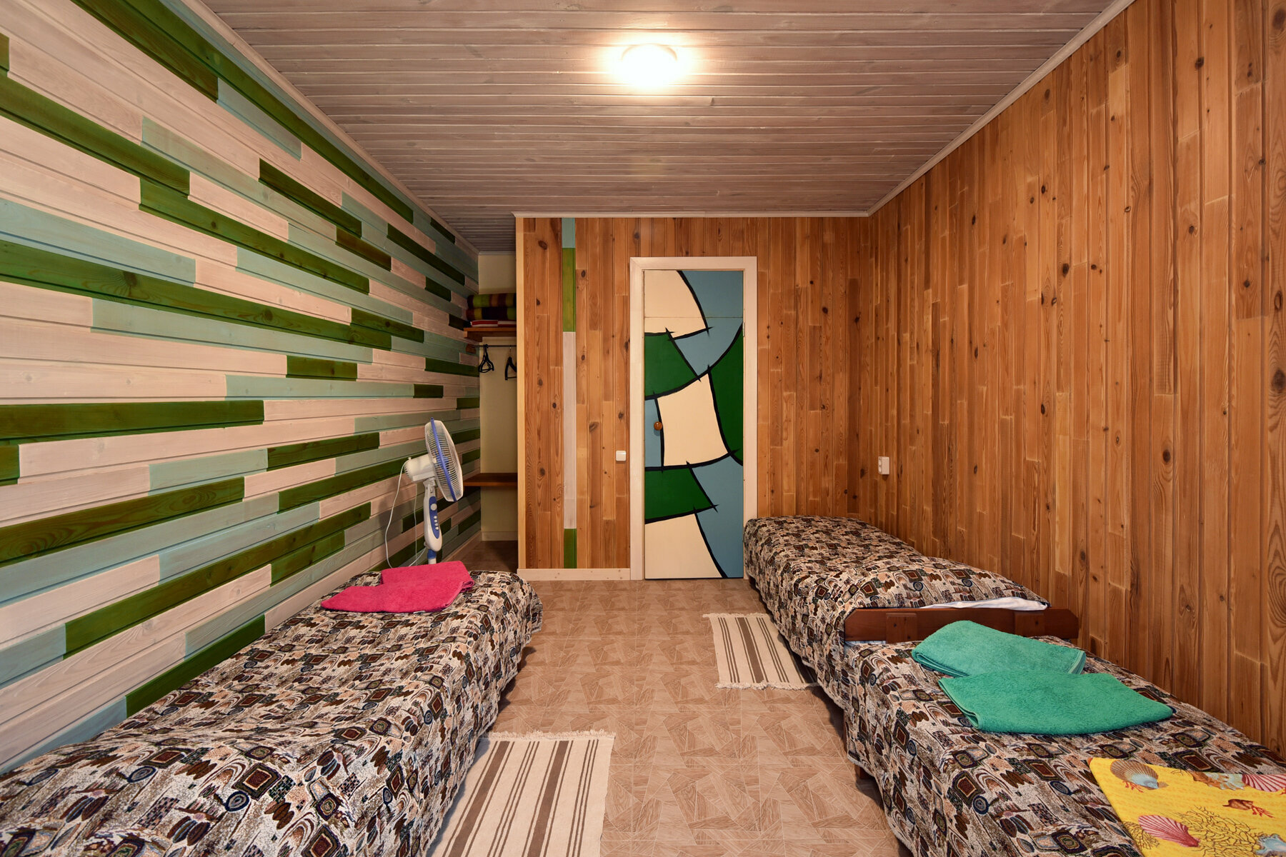 Трехместный номер с душем