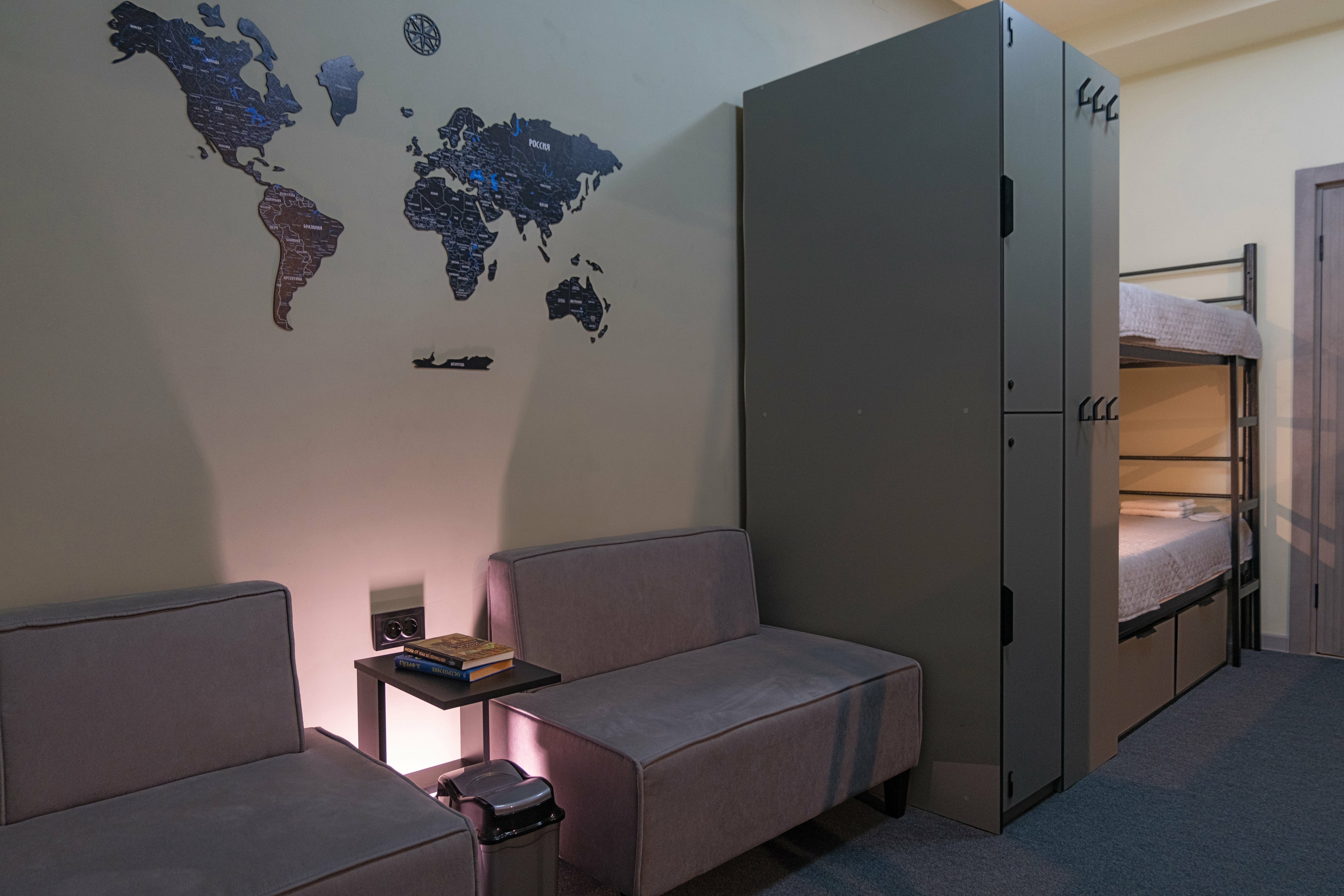 Кровать в общем 6-местном номере