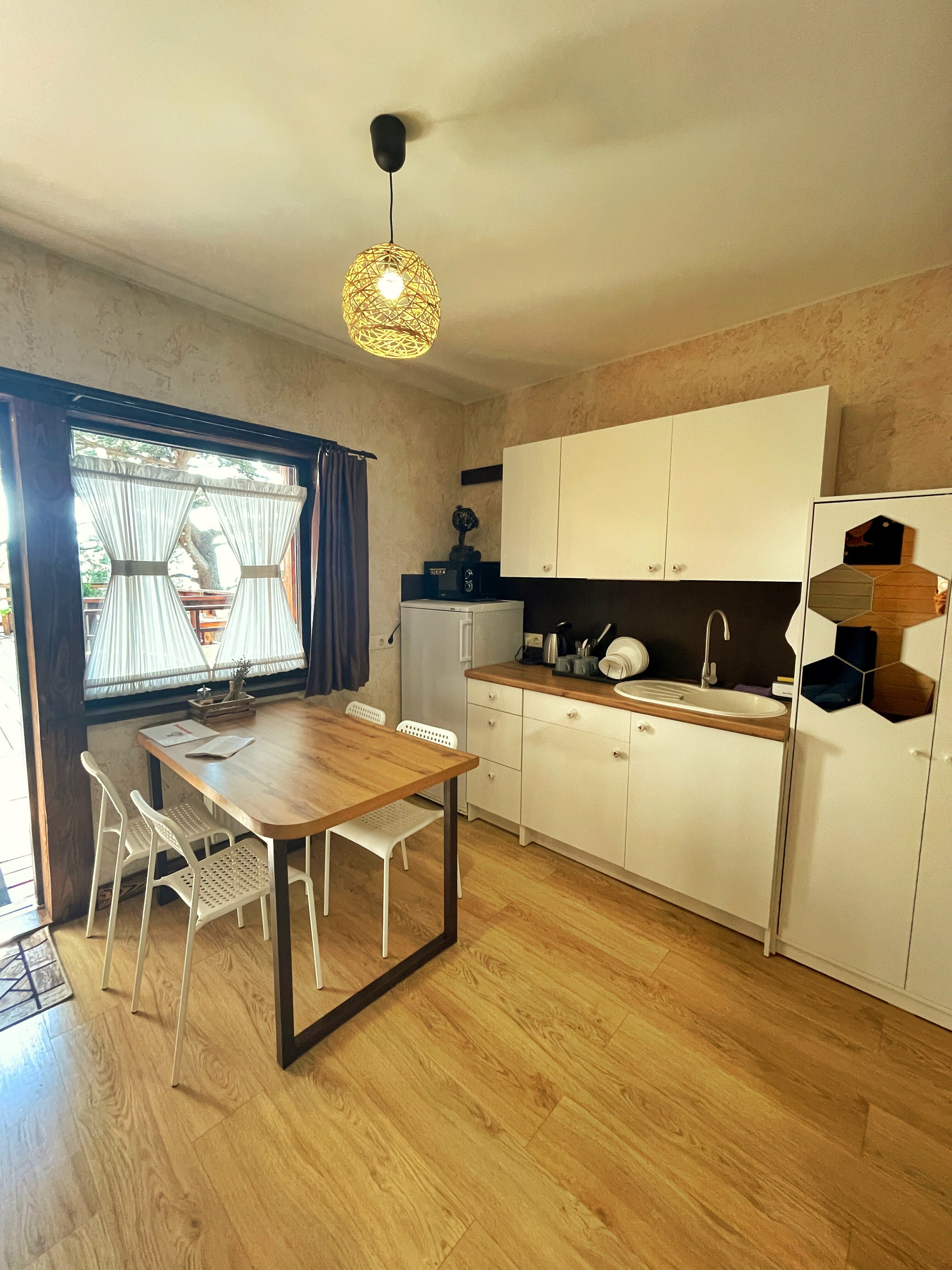 Семейный номер с видом на горы