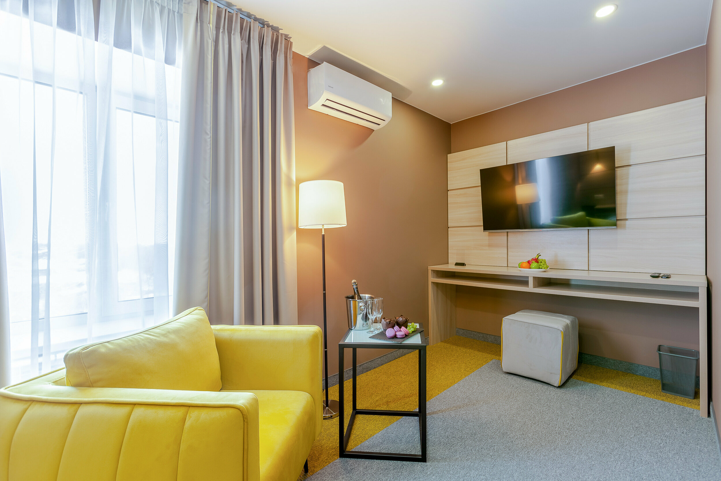 Улучшенный двухместный номер Делюкс с 1 кроватью или 2 отдельными кроватями