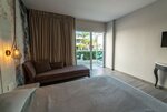 One Bedroom Suite - Pool View в Vangelis Hotel & Suites