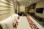 Представительская студия-люкс, 1 двуспальная кровать «Кинг-сайз», для некурящих в Ramada Suites Kuala Lumpur City Centre