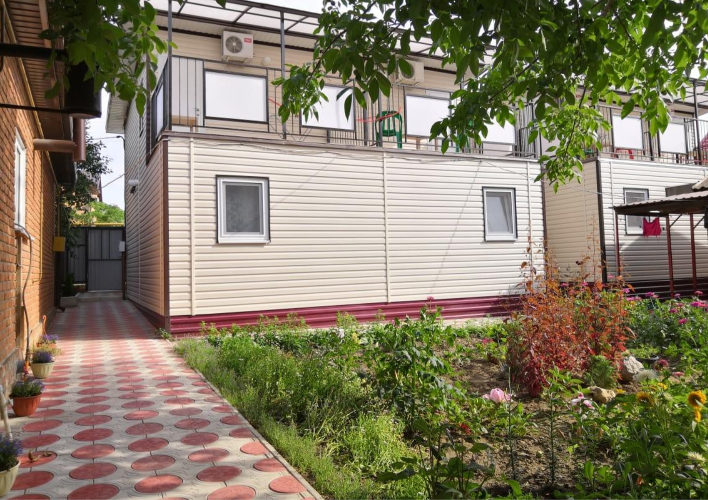 Семейный номер с террасой