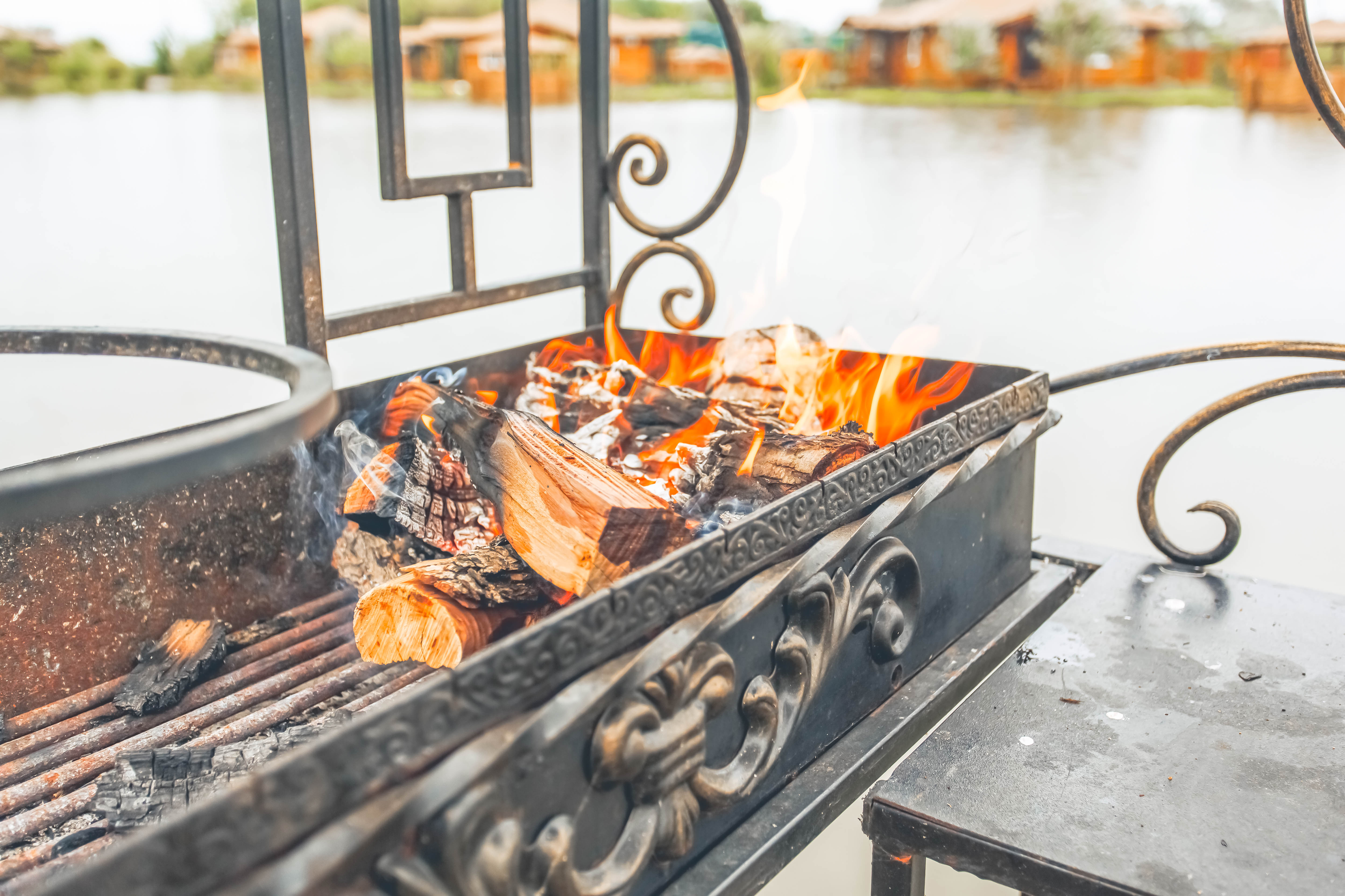 Дом с собственным бассейном