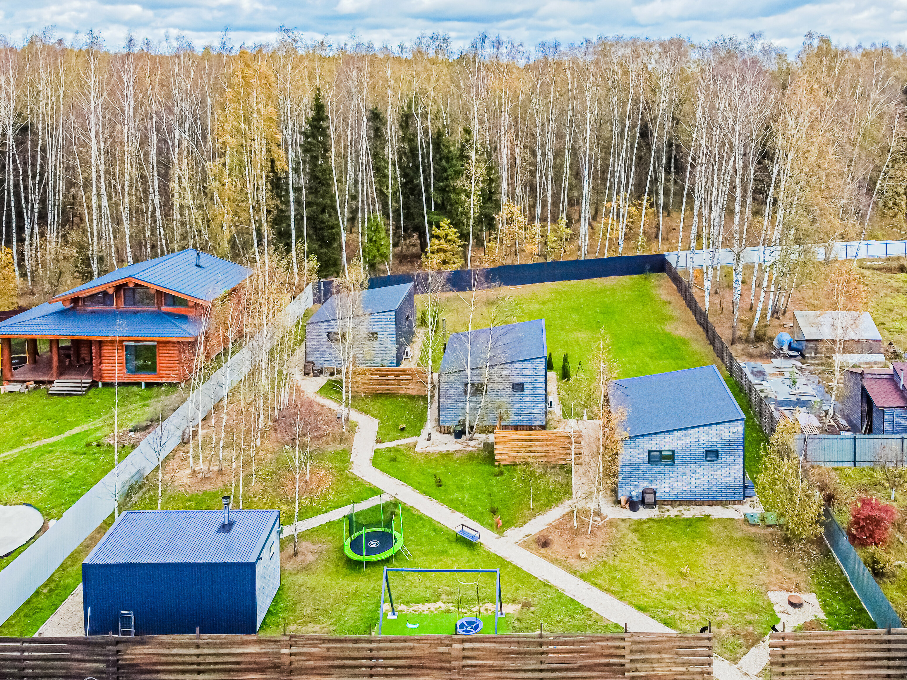 Дом с видом на лес