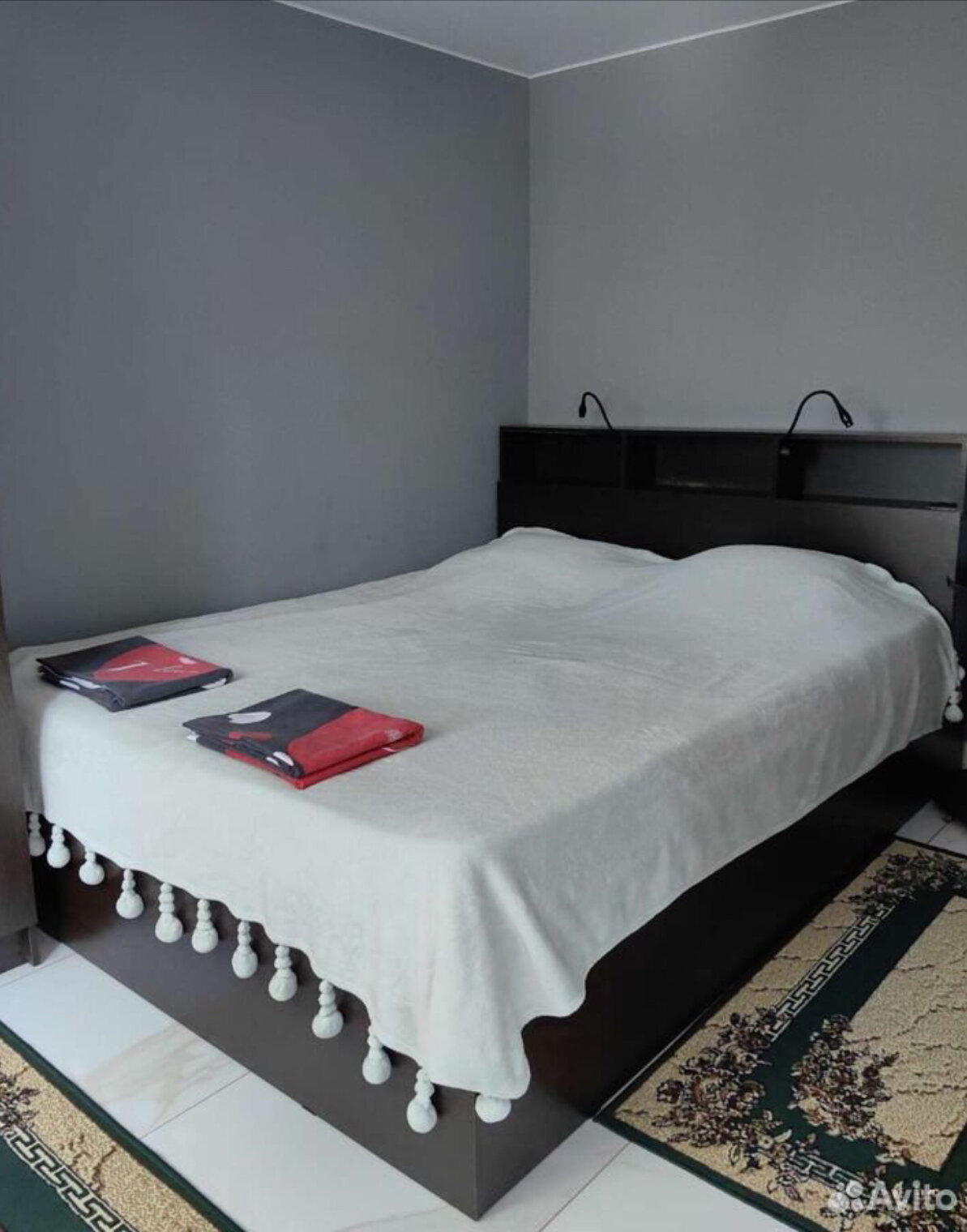 Трехместный номер с общим душем и туалетом