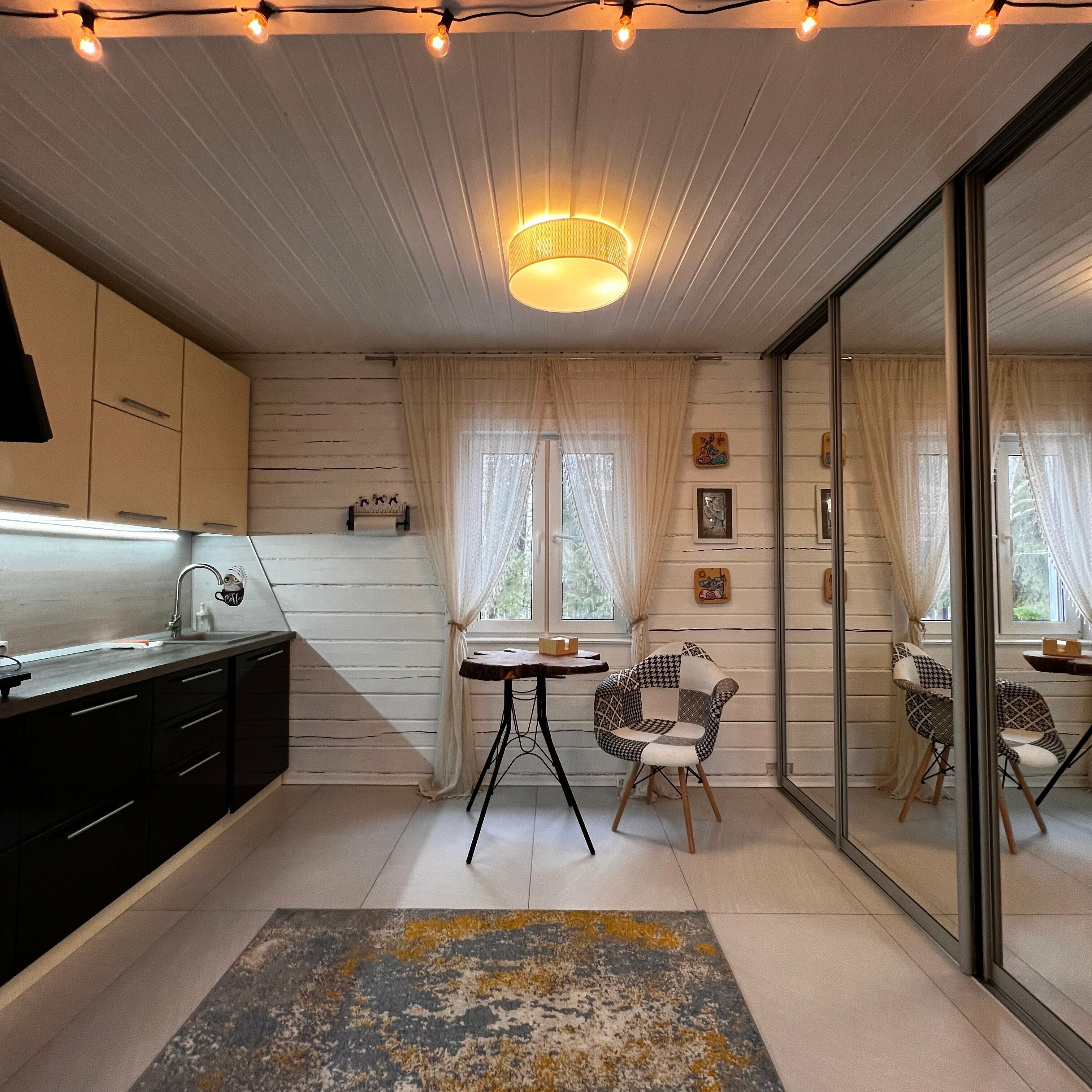 Дом с видом на лес