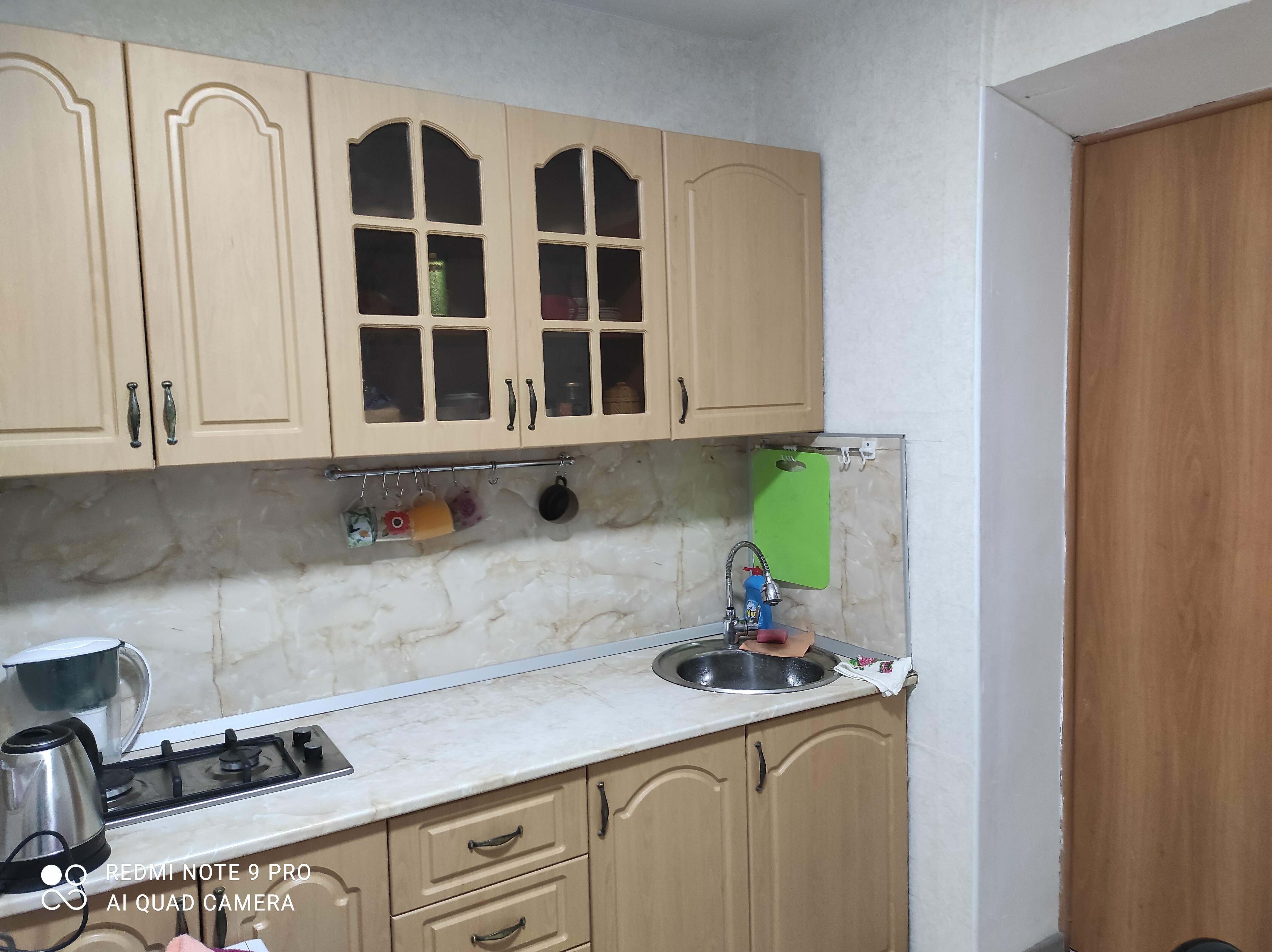 Семейный номер с боковым видом на море