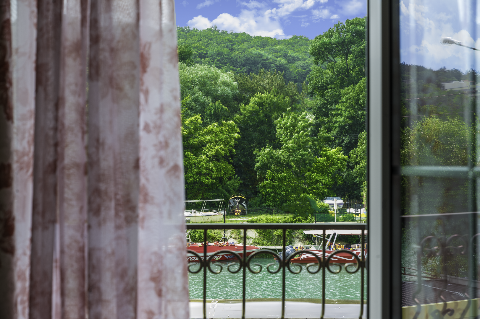 Номер-студия с балконом