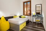 Двухместный номер с 1 двуспальной кроватью, 3 односпальные кровати в Free Hostels Roma