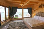 Панорамный пентхаус, терраса, вид на лагуну в Oasis Golden Lagoon Chalet