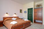 Улучшенный двухместный номер с 1 двуспальной кроватью в Apollon Hotel