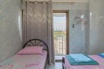 Standard Triple Room with Private  Bathroom в New Central Guesthouse