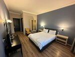 Улучшенный двухместный номер с 1 двуспальной кроватью (1st Floor) в Akkent Garden