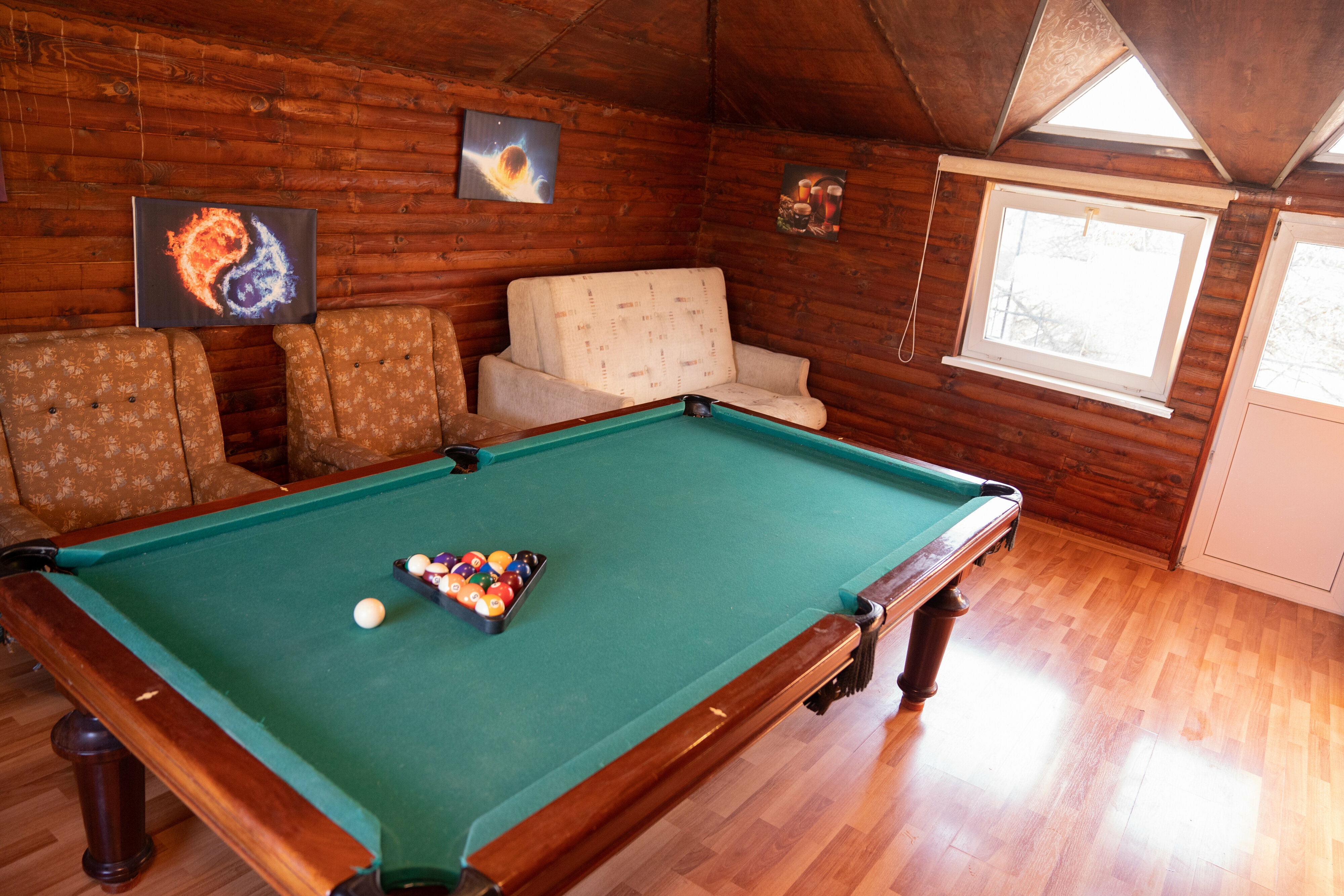 Дом с собственным бассейном