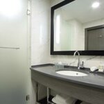 Номер делюкс с 1 двуспальной кроватью в DoubleTree by Hilton Kazan City Center