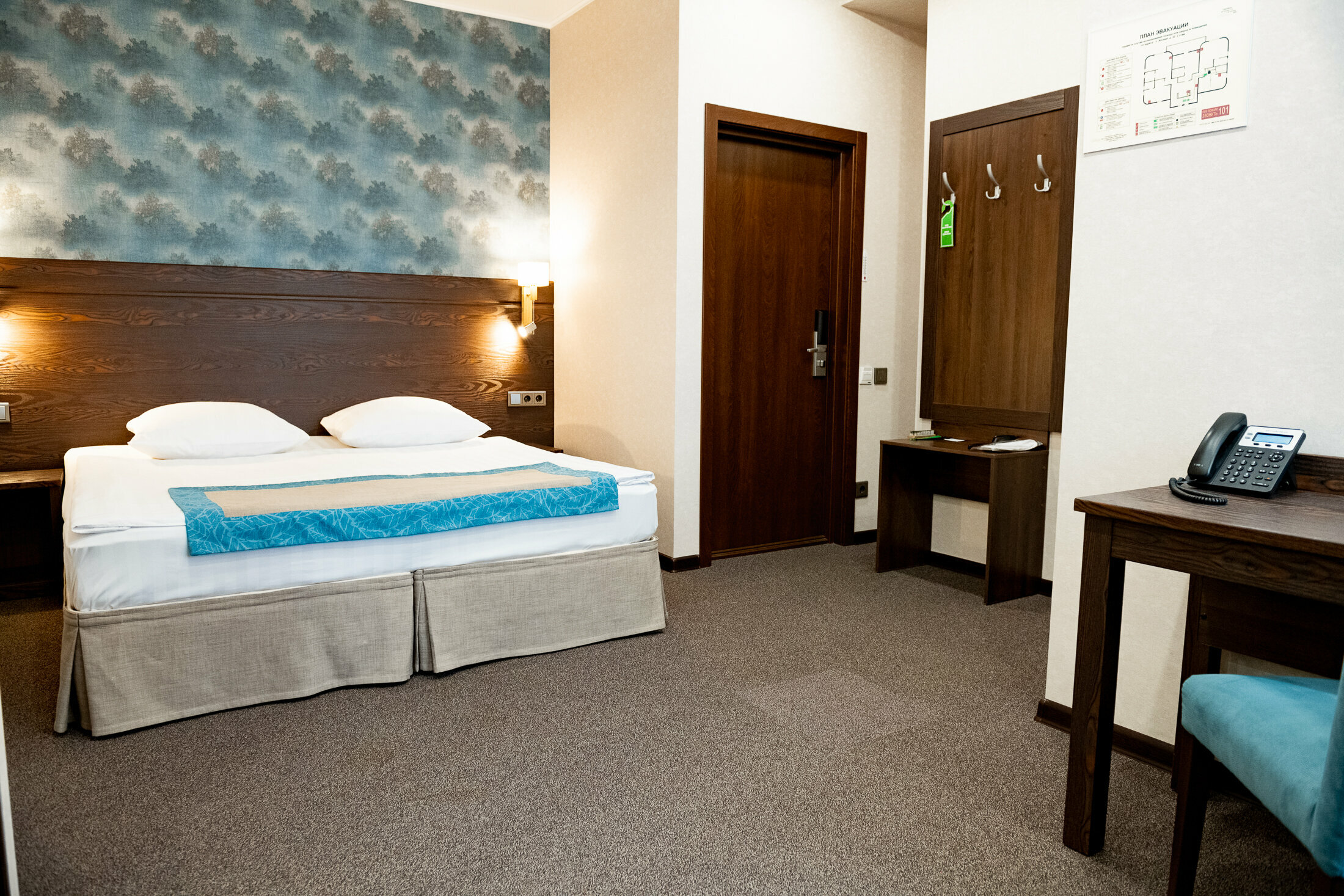 Стандартный двухместный номер с 1 кроватью или 2 отдельными кроватями, вид на сад