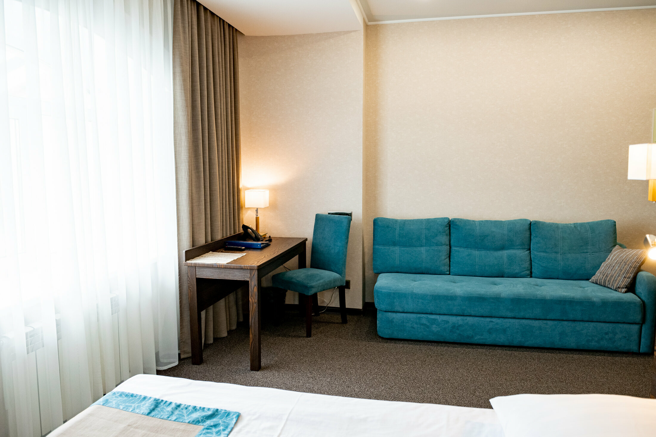 Улучшенный номер с кроватью размера «king-size» или 2 отдельными кроватями