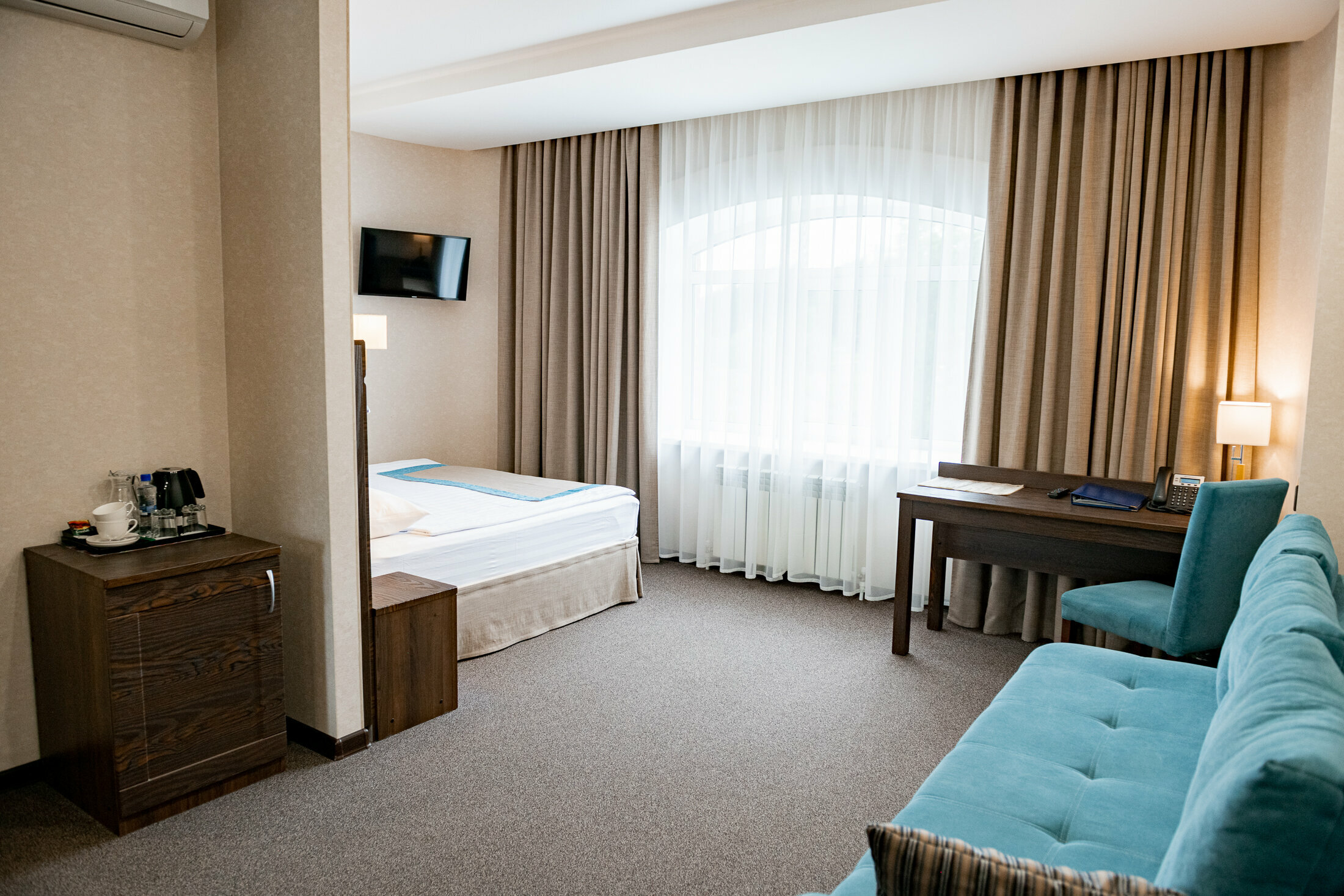 Улучшенный номер с кроватью размера «king-size» или 2 отдельными кроватями