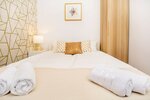Апартаменты «Премиум», балкон, вид на сад в ErApartments Premium Browary