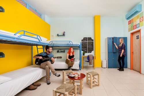 Shared Dormitory, Mixed Dorm (8 beds) в Abraham хостел в Иерусалиме