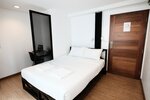 Double Room with Private Bathroom в Wayha Hostel Don Mueang Airport