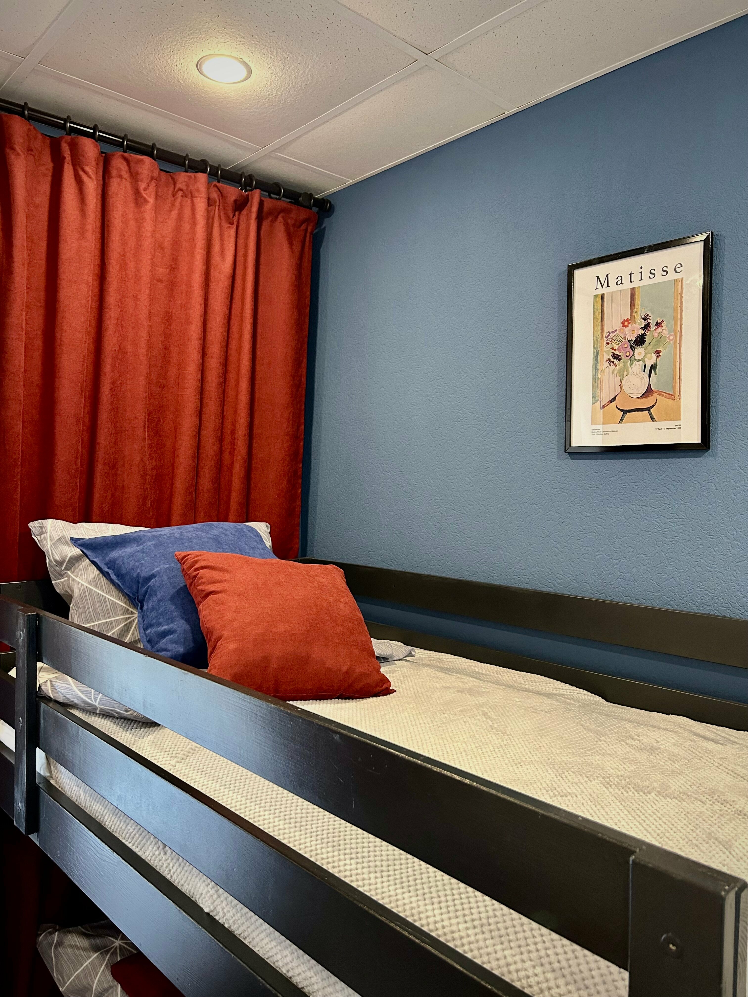 Бюджетный трехместный номер