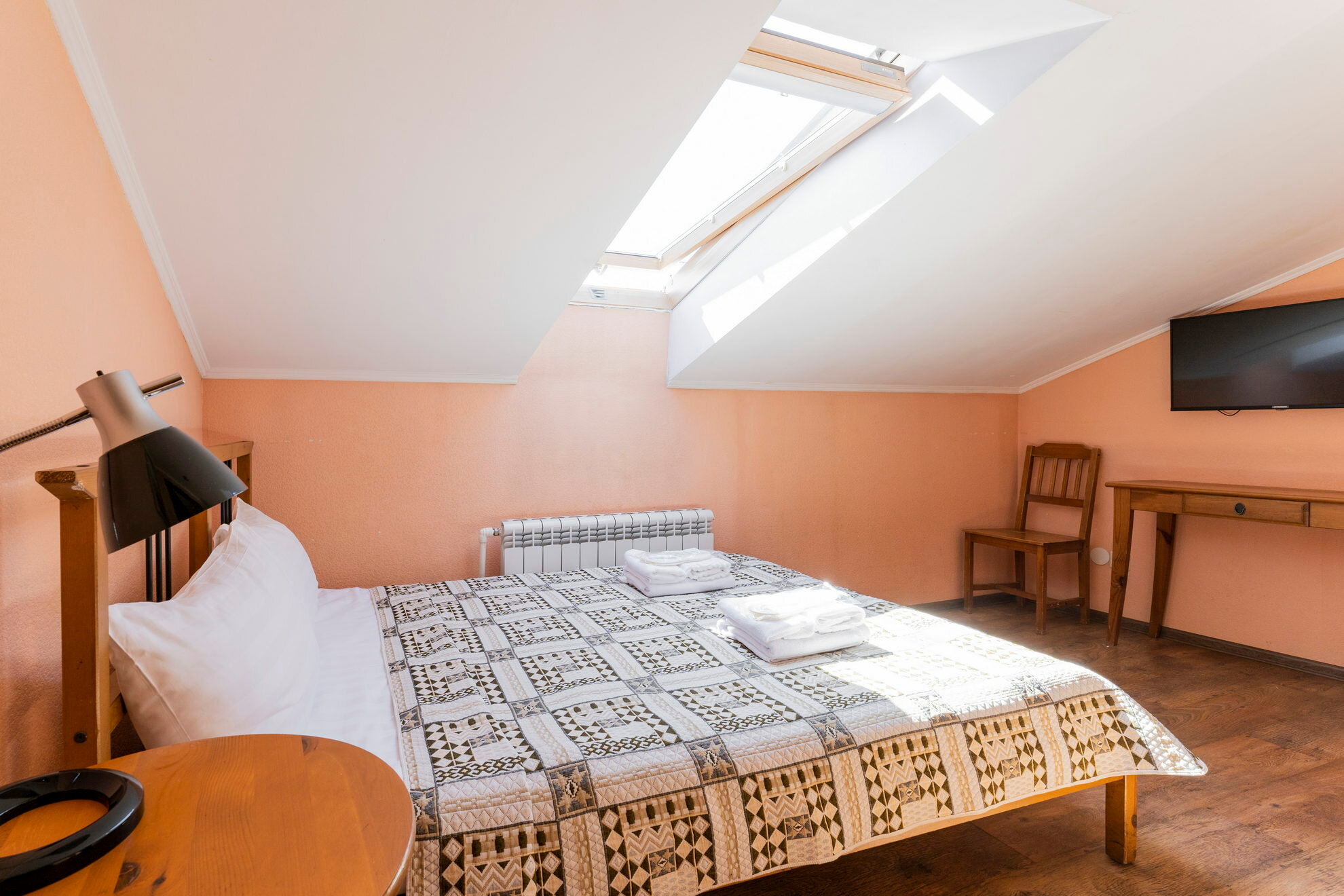 Двухместный номер эконом-класса с 1 кроватью