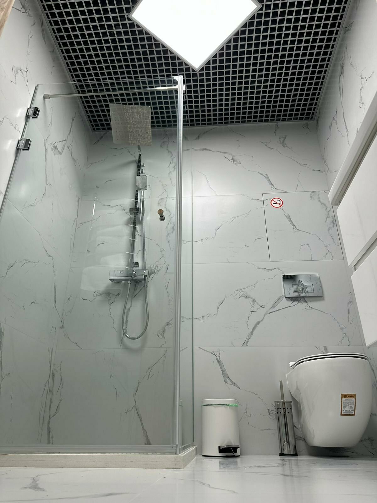 Номер Делюкс