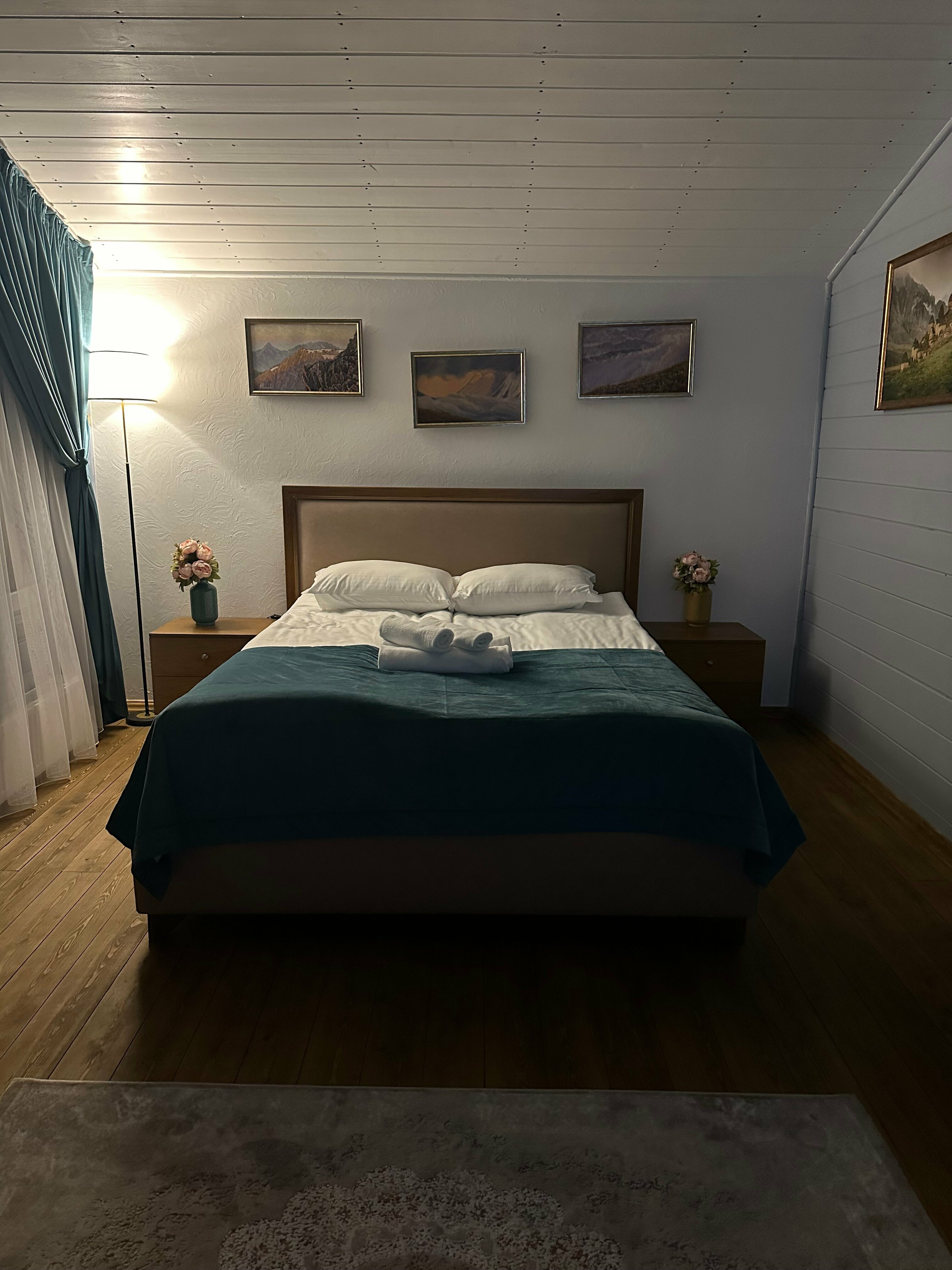 Cемейный номер с собственной ванной комнатой