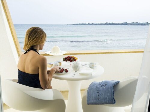 Двухместный номер с 1 двуспальной кроватью, балкон, с видом на воду в White Bay Resort