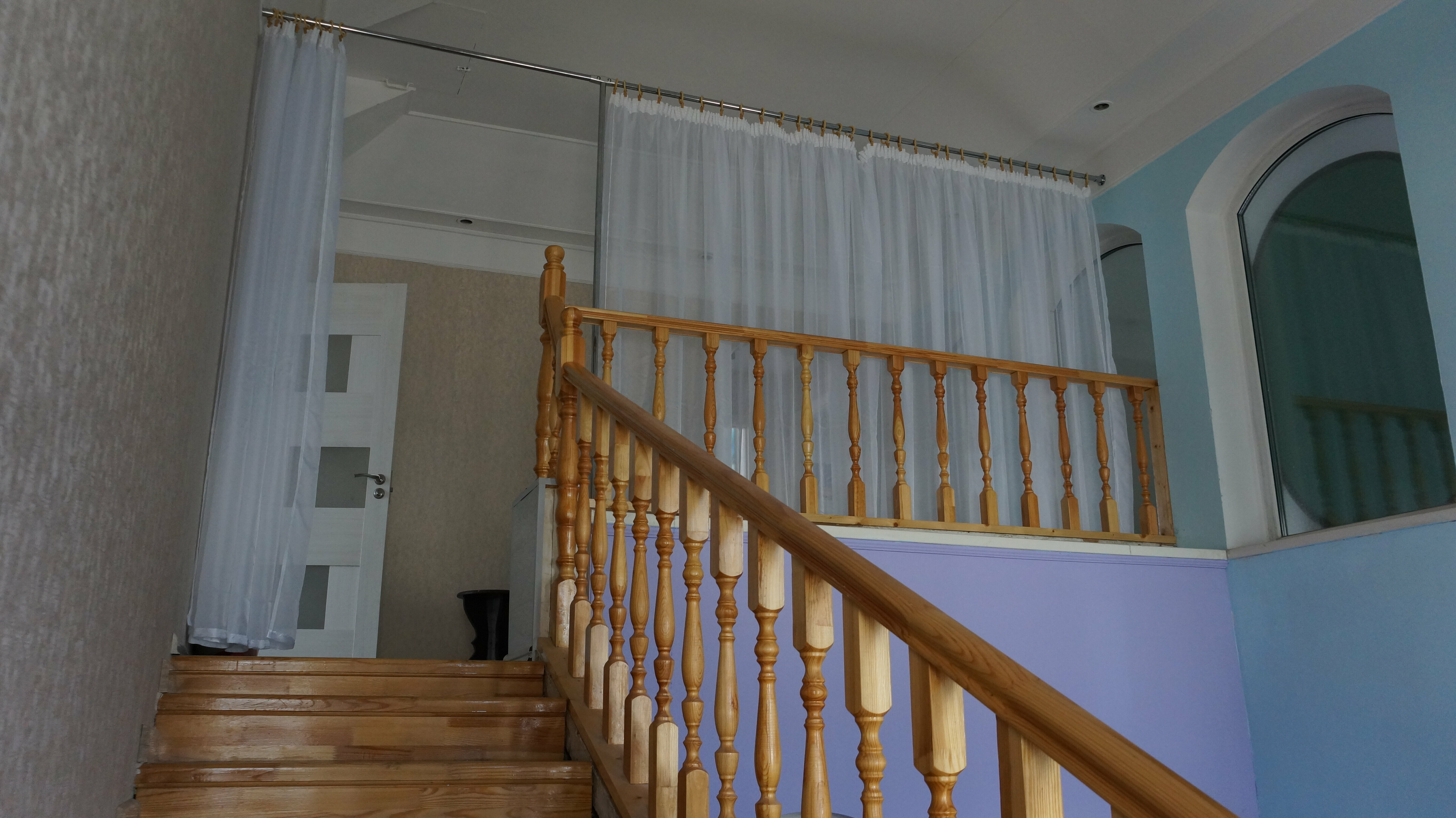 Этаж коттеджа с двумя комнатами и душем