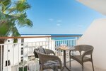 Двухместный номер с 1 двуспальной кроватью, балкон, вид на залив в Hotel Atolon
