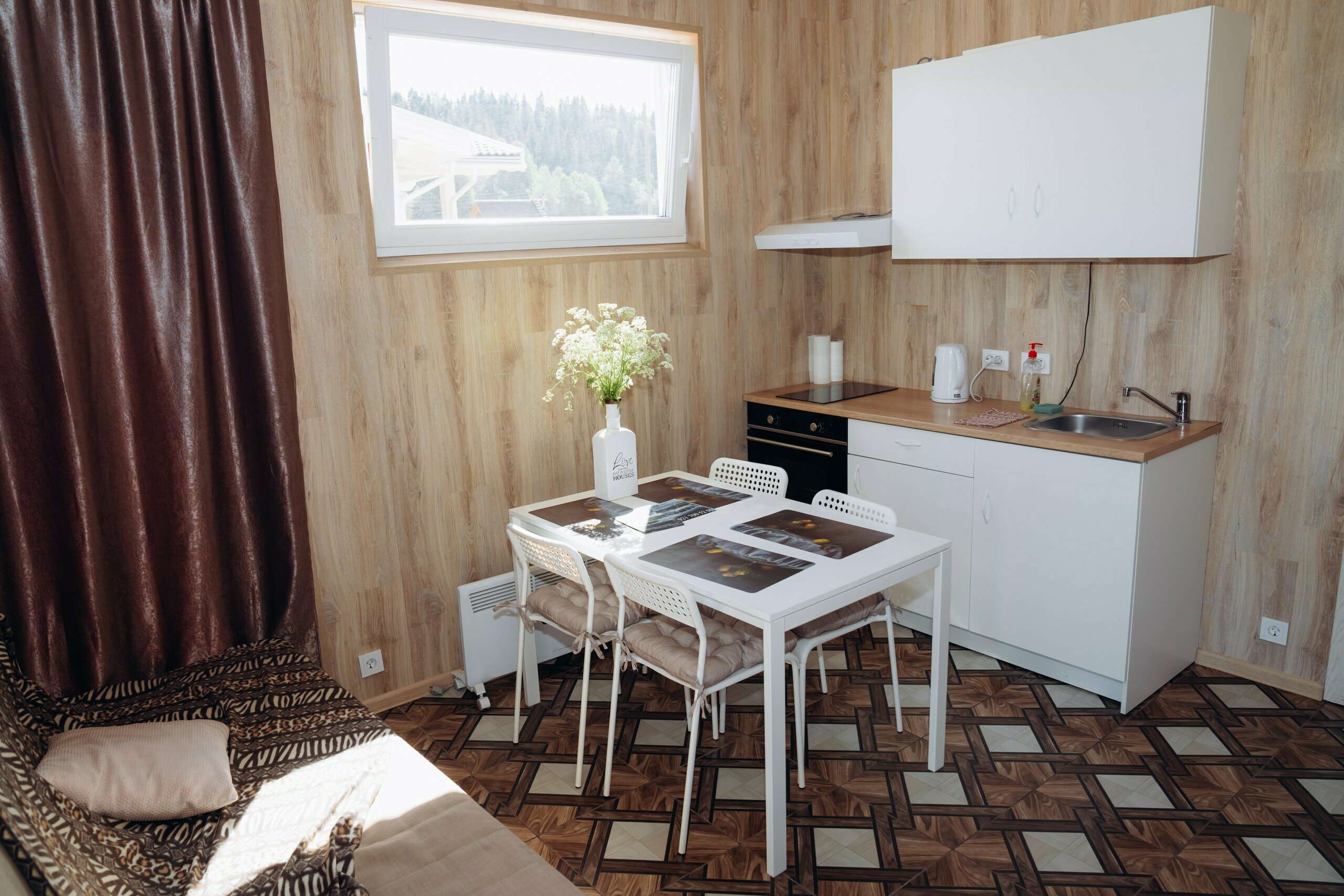 Коттедж с видом на озеро