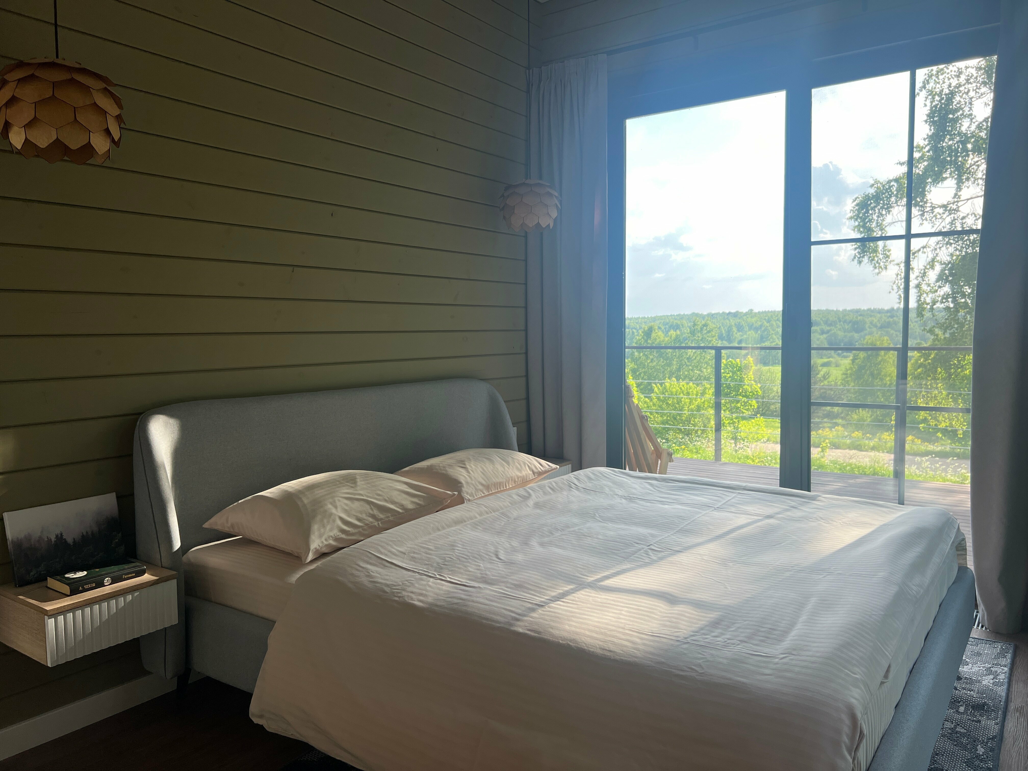 Дом с видом на лес