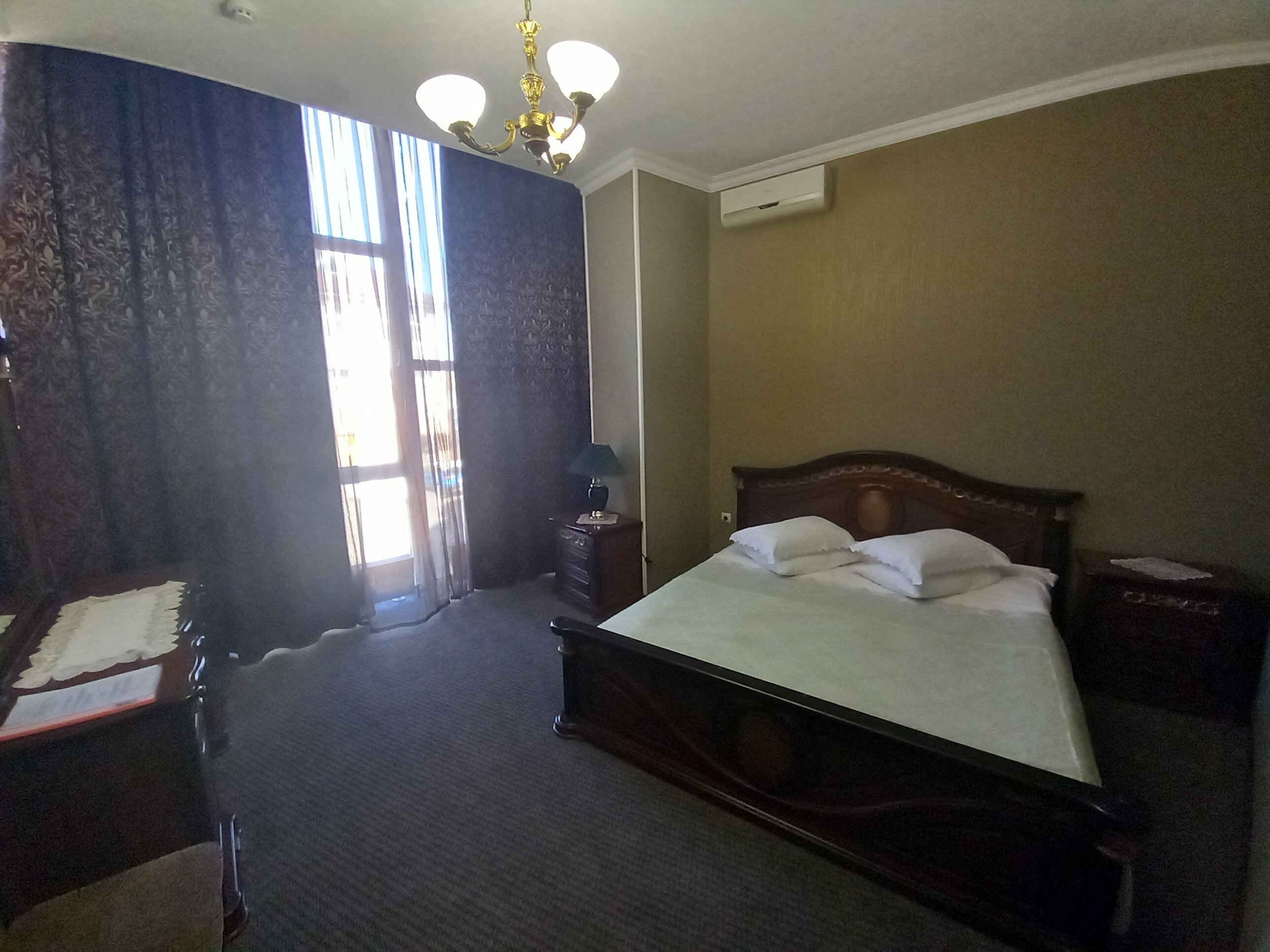 Большой двухместный номер с 1 кроватью