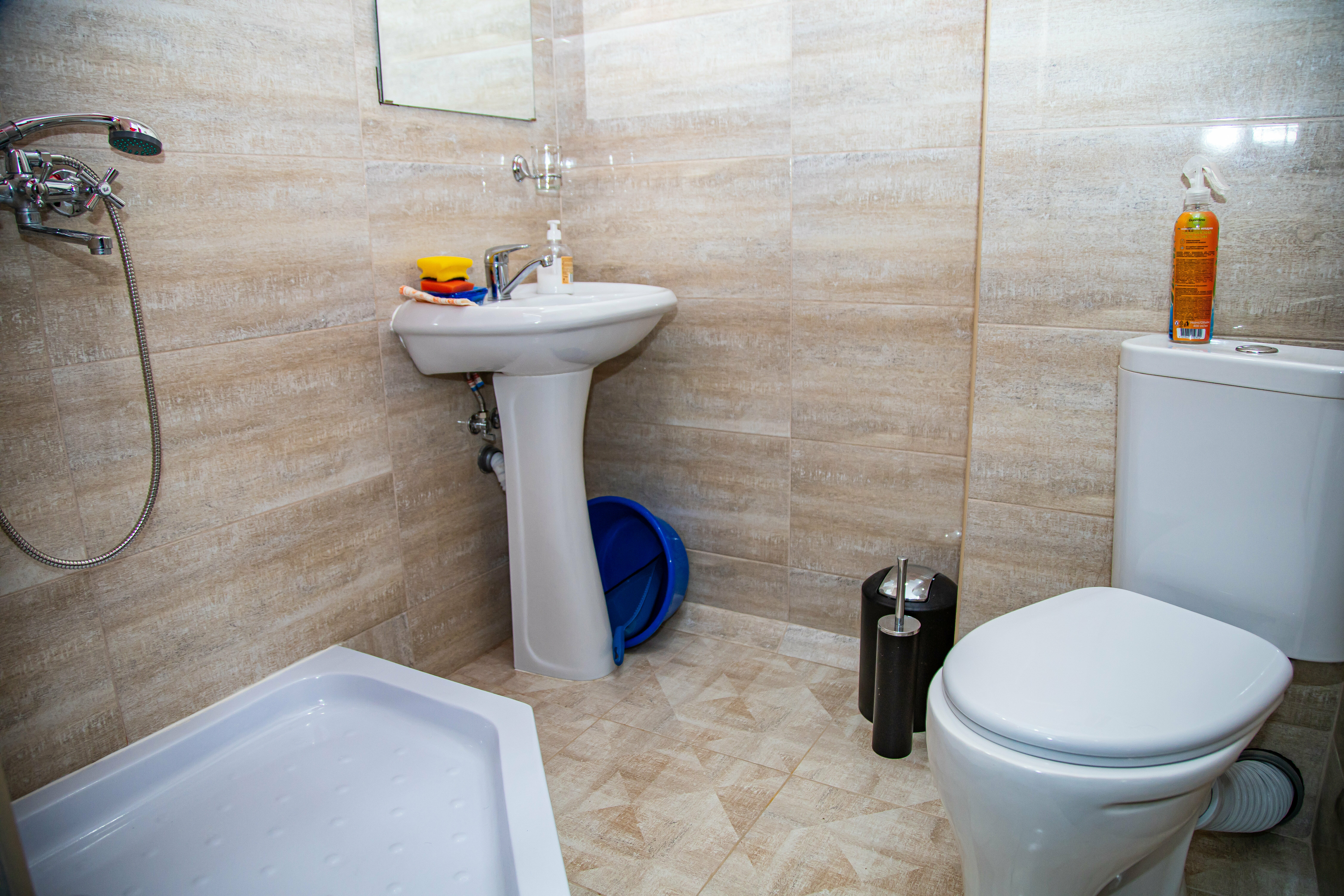 Четырехместный номер с ванной комнатой