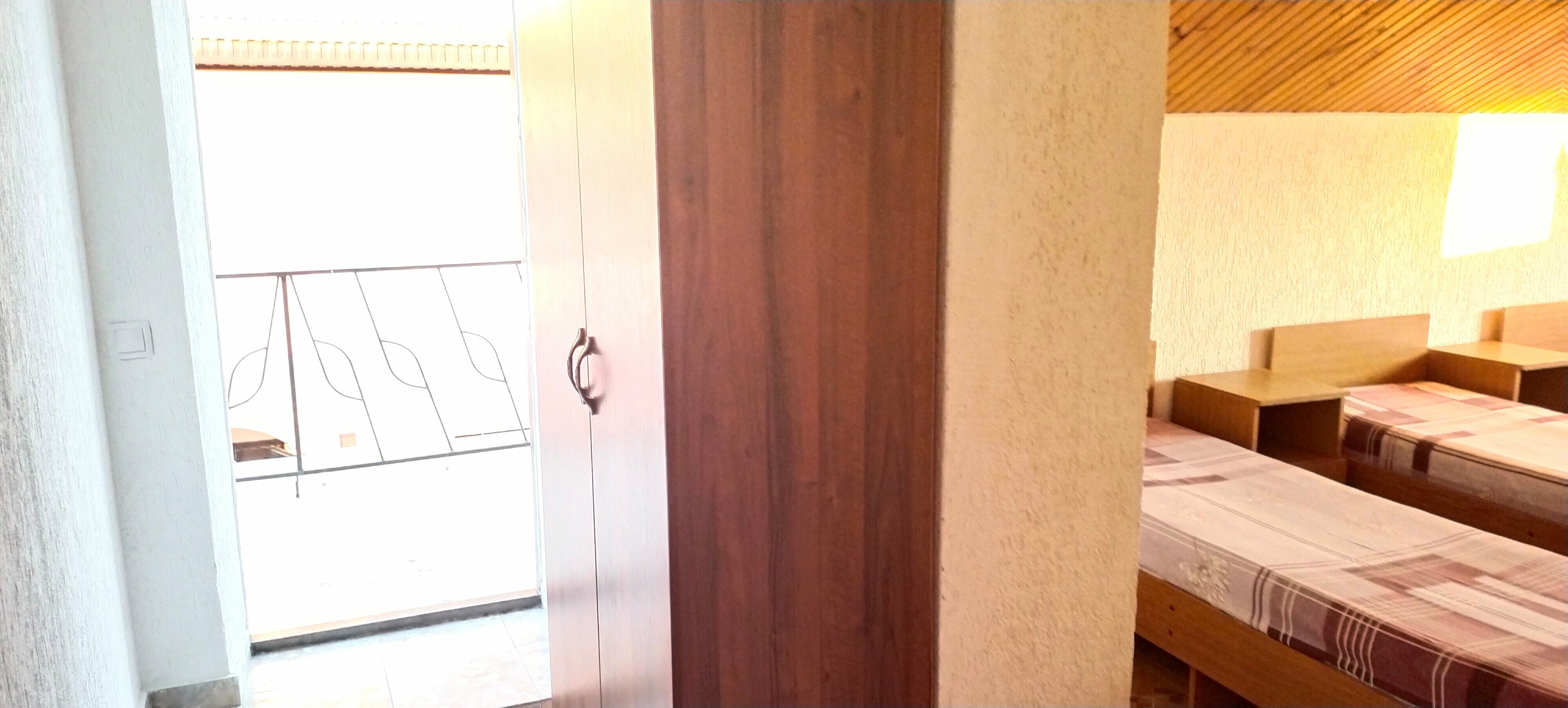 Четырехместный номер с балконом