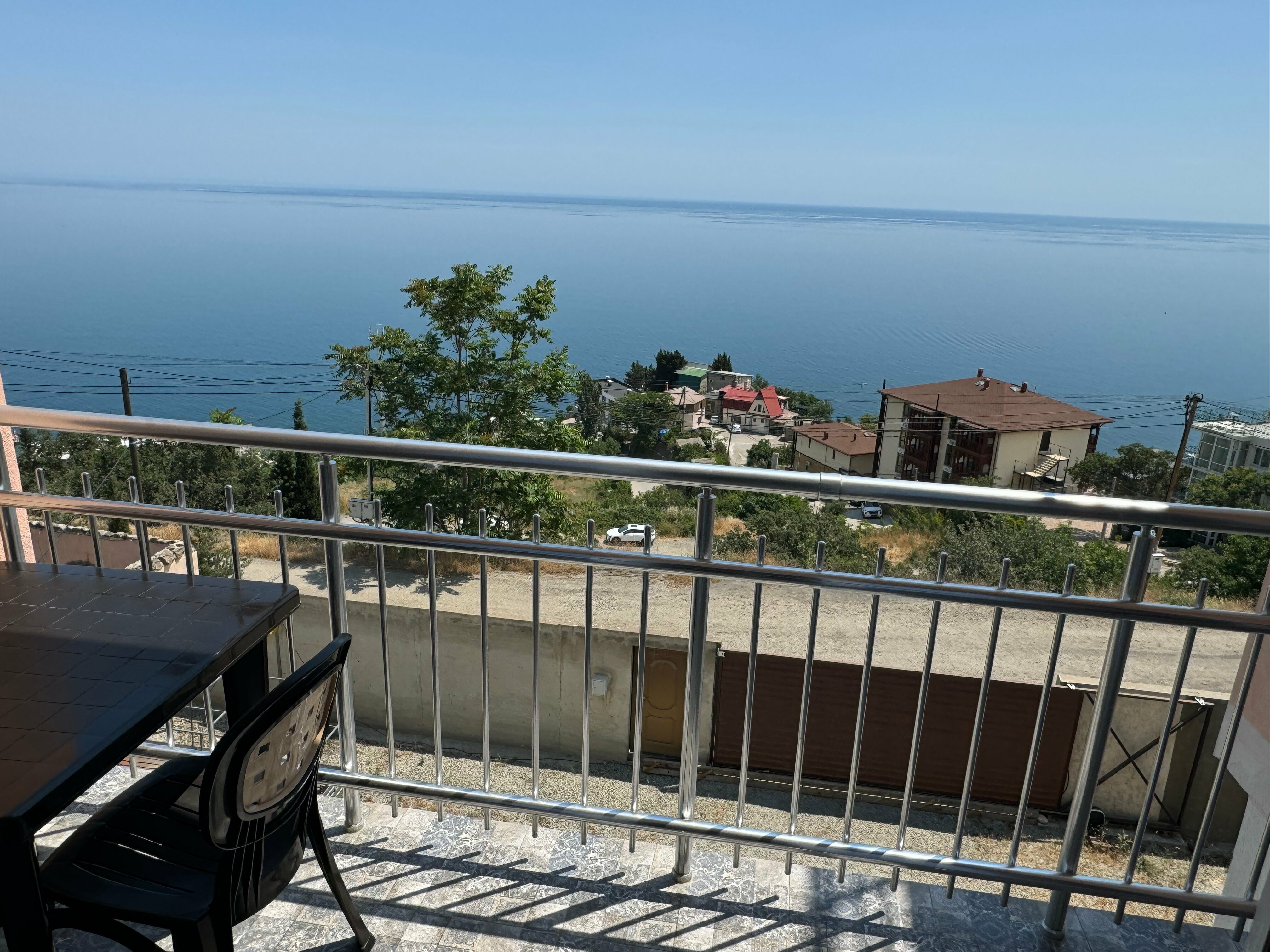 Четырехместный номер с видом на море