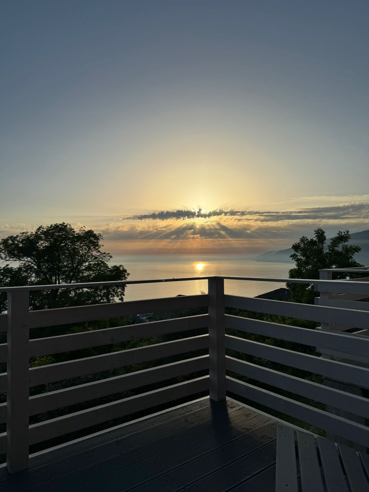 Трехместный номер с видом на море