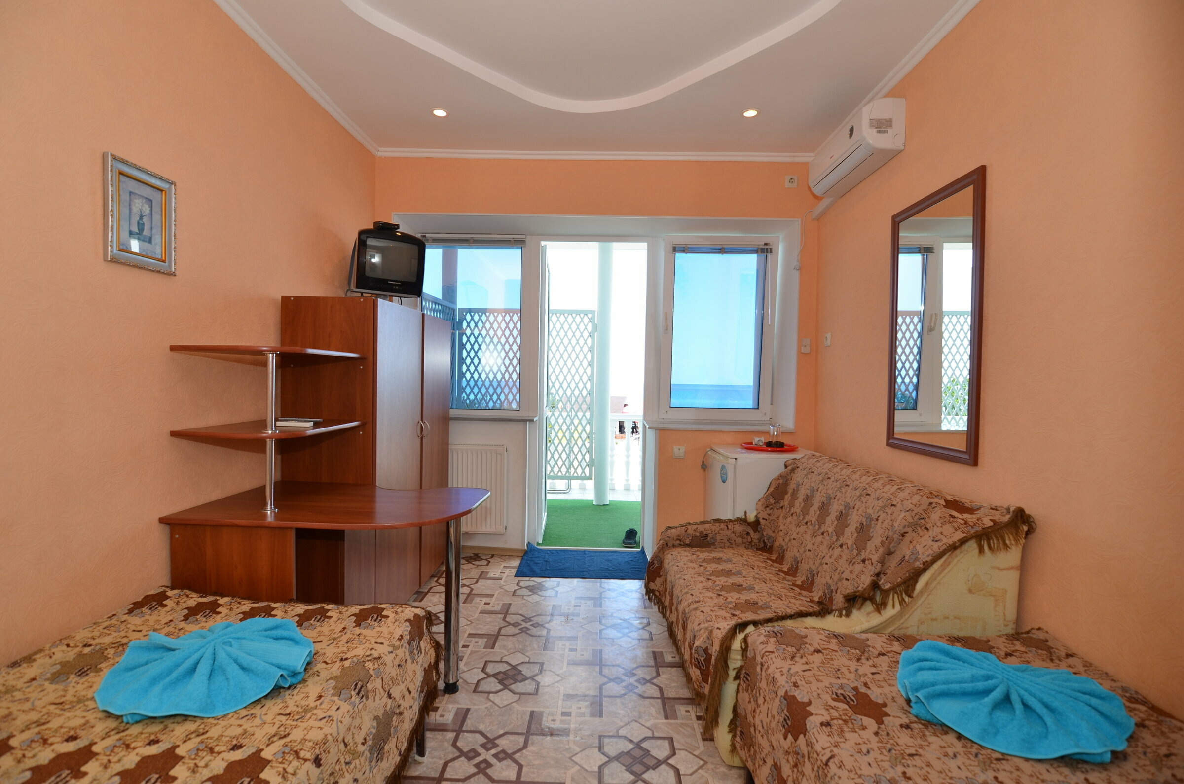 Стандартный двухместный номер с 2 отдельными кроватями, вид на море