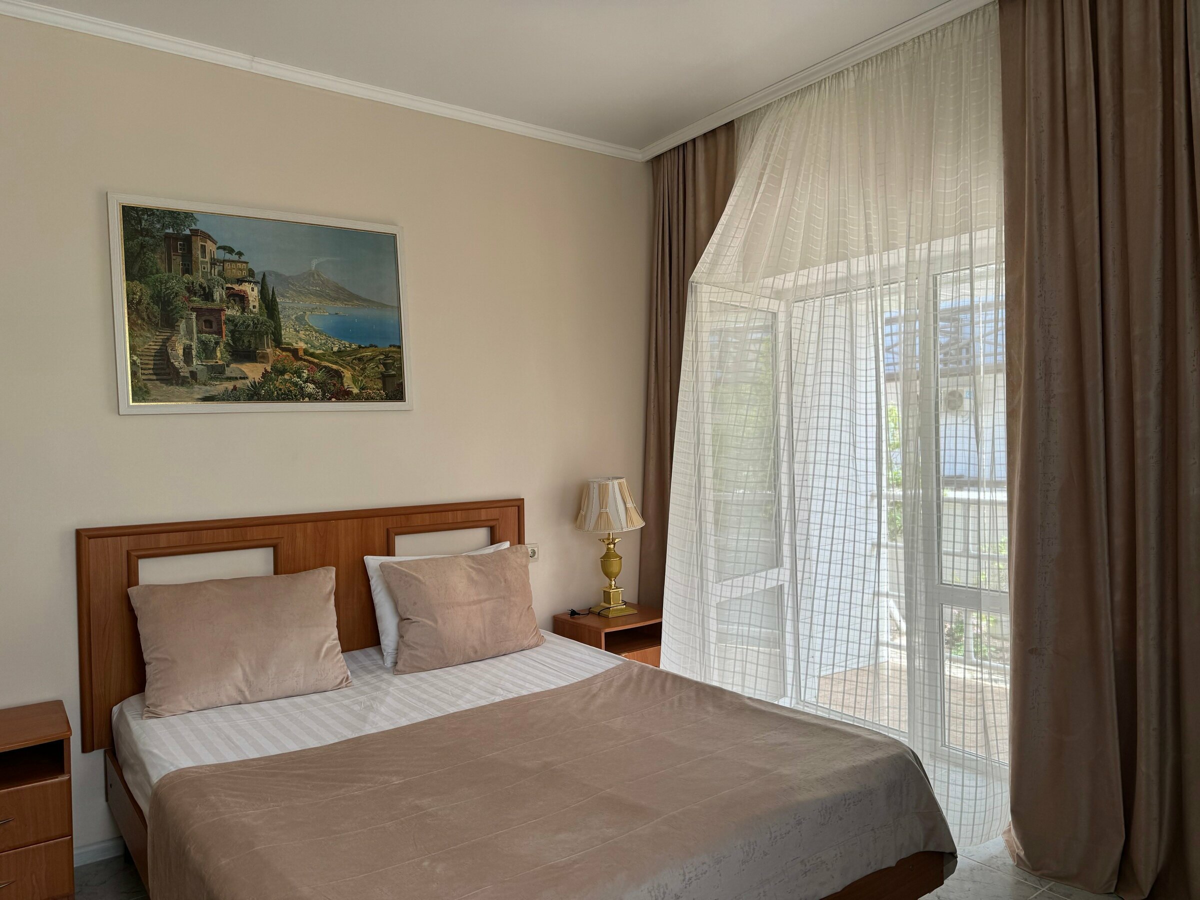 Стандартный трехместный номер