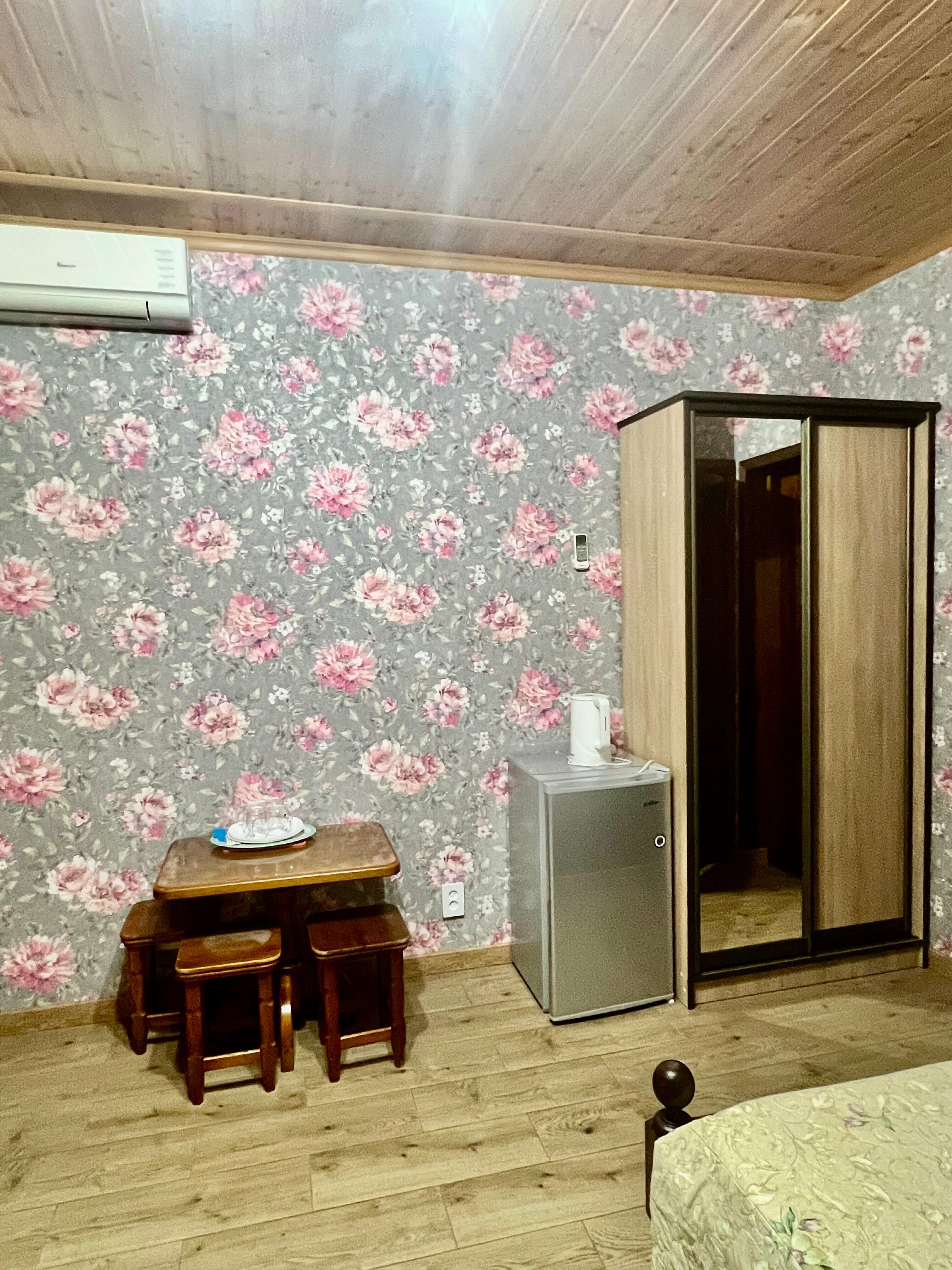 Четырехместный номер с балконом