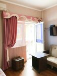 Двухместный номер Комфорт с минибалконом в Отель Кавказ