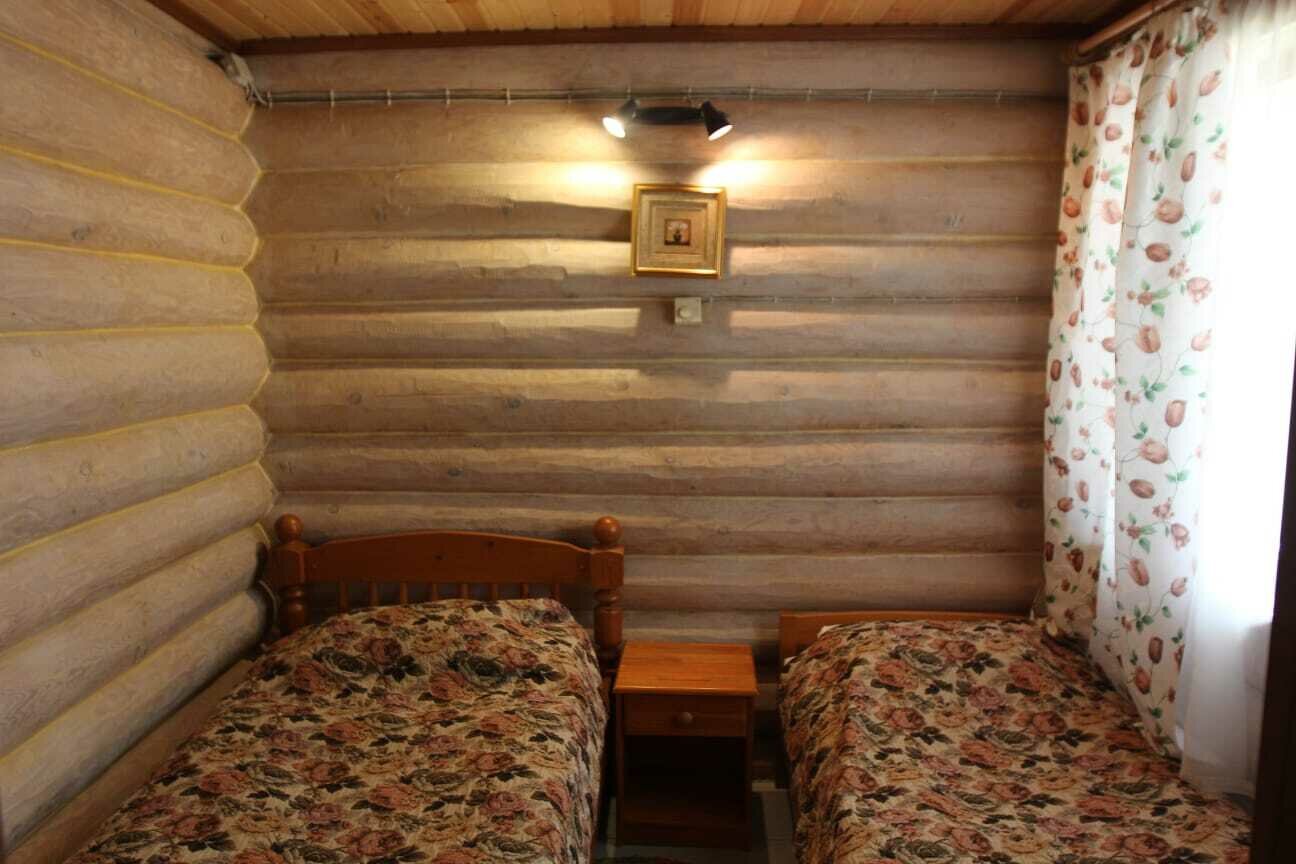 Коттедж с видом на озеро