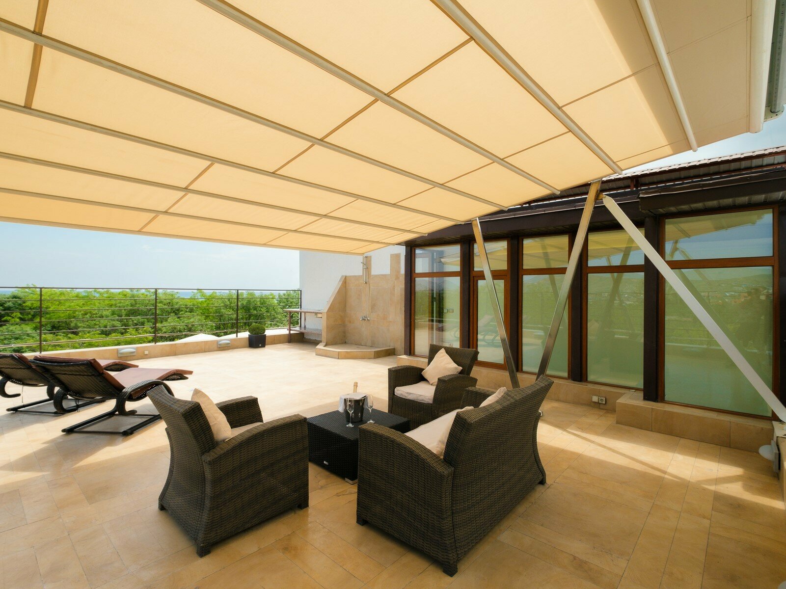 Апартаменты с террасой