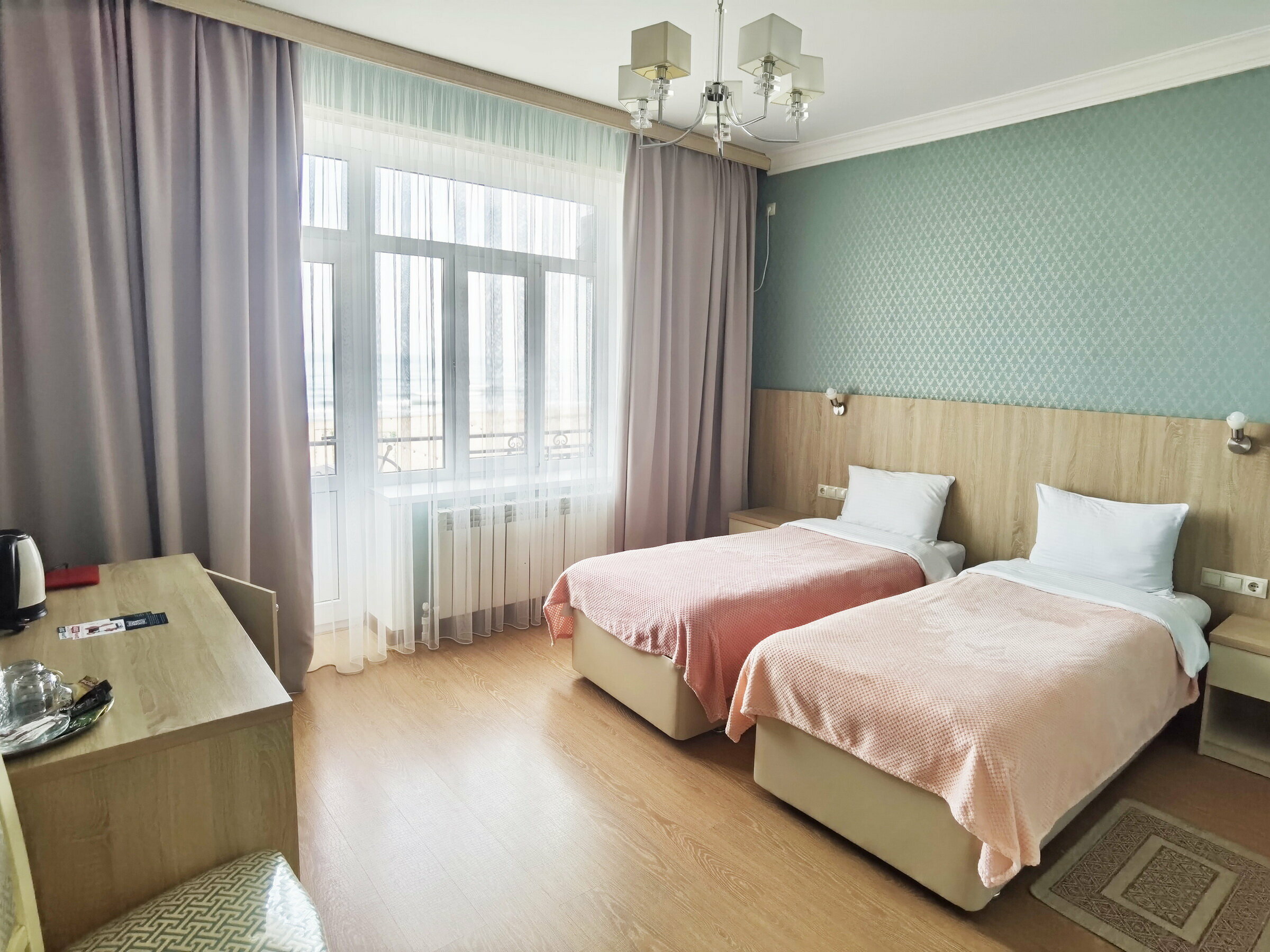 Улучшенный двухместный номер с 2 отдельными кроватями, вид на море